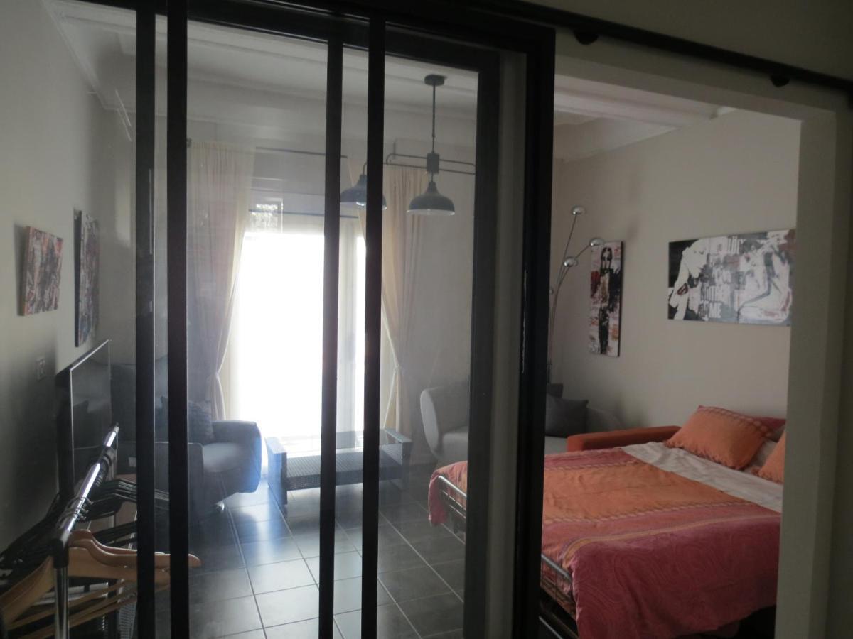 Appartement Avec Jardin Privatif Fréjus Exteriör bild